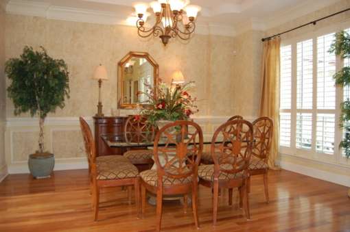 Music Room Envision a hypothetical baby grand where the table is now.